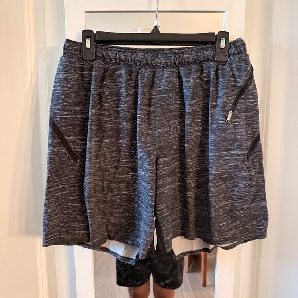 Lululemon Heathered Black Surge Shorts – Size Large - Picture 2 of 6